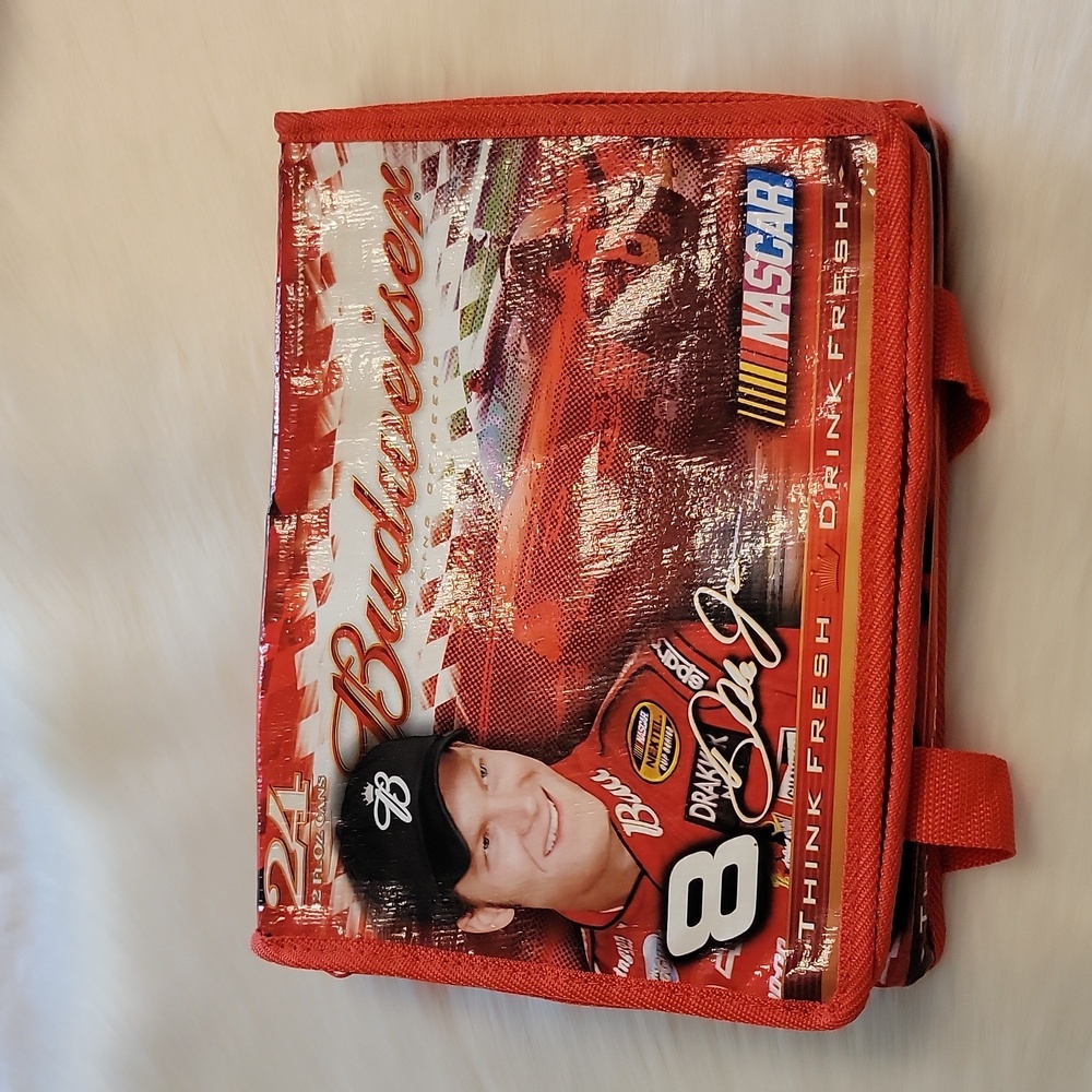 Dale Jr. Nascar 2005 Budweiser 24 Pack Plastic Lined Collapsible Cooler 12x10